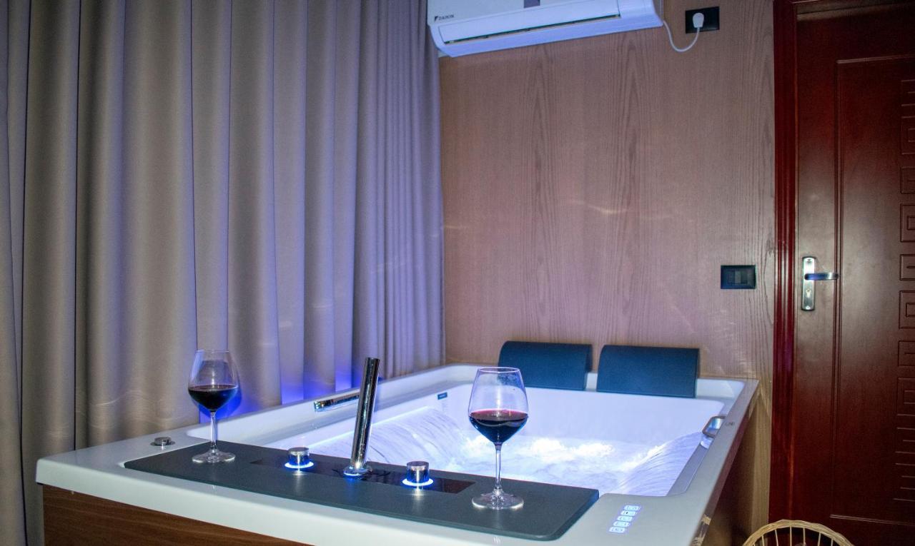 Bocca Hotel Korce Exteriér fotografie