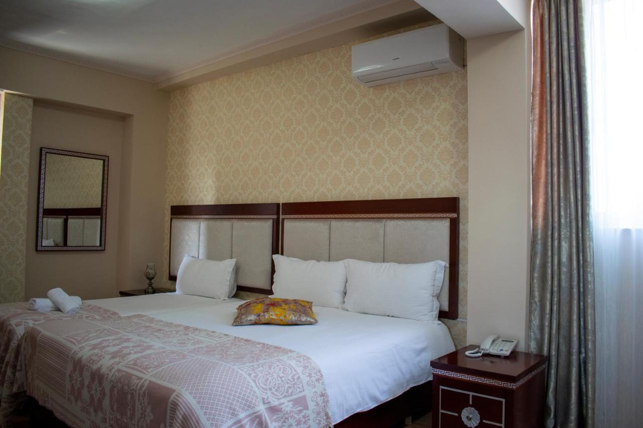Bocca Hotel Korce Exteriér fotografie